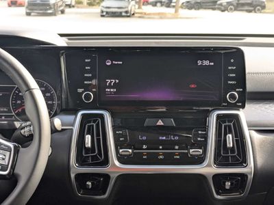 2021 Kia Sorento - Photo 24