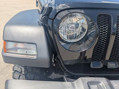 2022 Jeep Wrangler - Photo 11