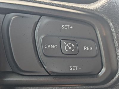 2022 Jeep Wrangler - Photo 29