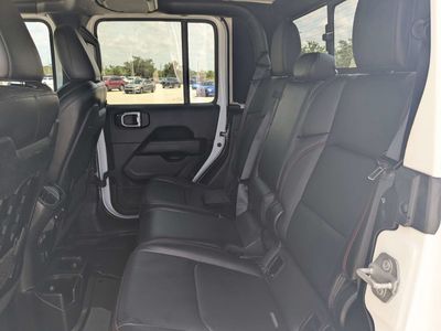 2021 Jeep Gladiator - Photo 20