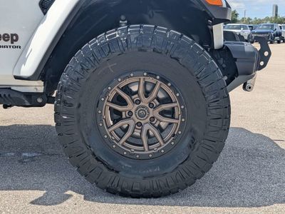 2021 Jeep Gladiator - Photo 12