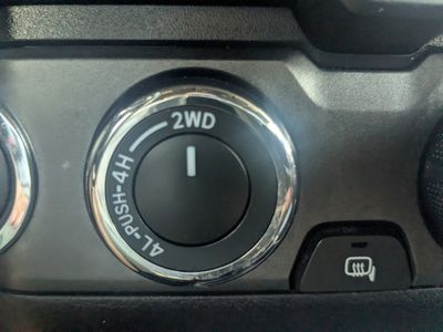 2021 Toyota Tacoma 4WD - Photo 26