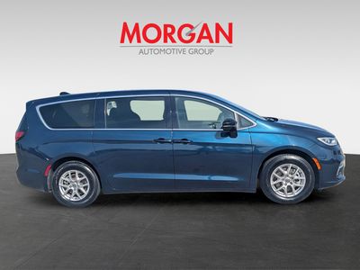2024 Chrysler Pacifica - Photo 4