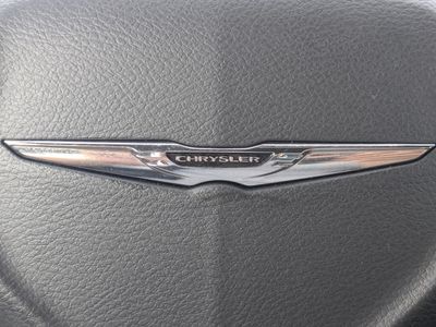 2024 Chrysler Pacifica - Photo 32