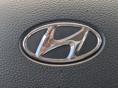 2023 Hyundai Santa Fe - Photo 32