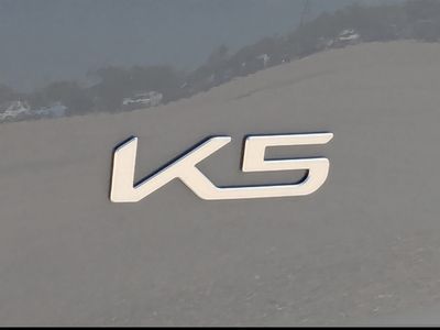 2026 Kia K5 - Photo 15