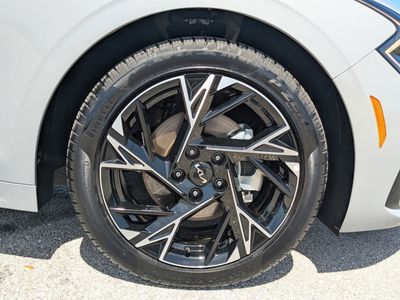 2026 Kia K5 - Photo 12