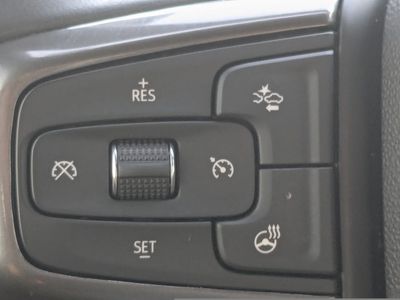 2023 Chevrolet Suburban - Photo 36