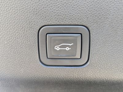 2023 Chevrolet Suburban - Photo 16