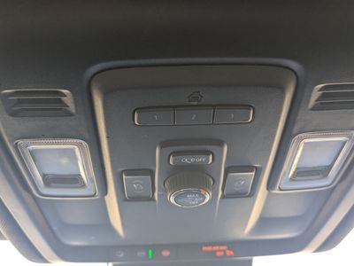 2023 Chevrolet Suburban - Photo 32