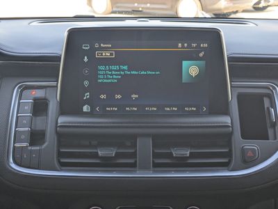 2023 Chevrolet Suburban - Photo 26