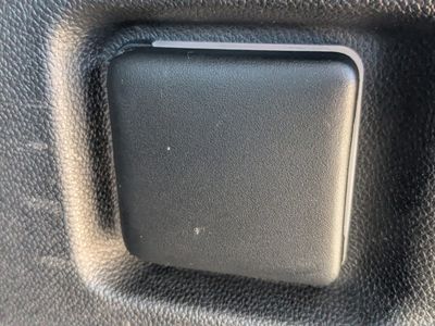 2023 Chevrolet Suburban - Photo 18