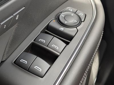 2024 Buick Envision - Photo 27