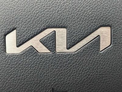 2023 Kia Sorento - Photo 37