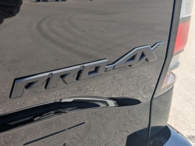 2024 Nissan Frontier - Photo 14
