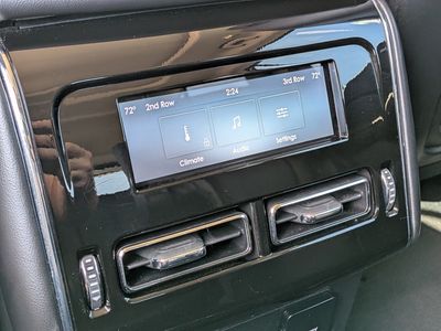 2023 Lincoln Aviator - Photo 21