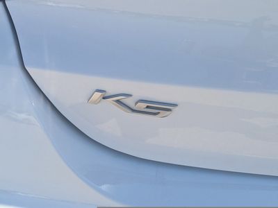 2022 Kia K5 - Photo 13