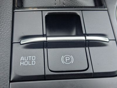 2022 Kia K5 - Photo 26