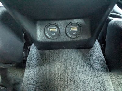 2022 Kia K5 - Photo 16