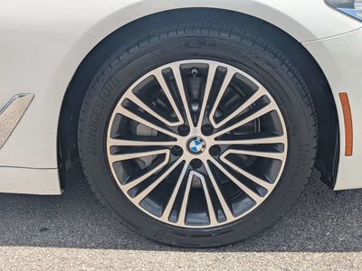 2018 BMW 5 Series - Photo 12