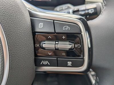 2025 Kia Sorento - Photo 33