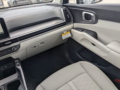 2025 Kia Sorento - Photo 21