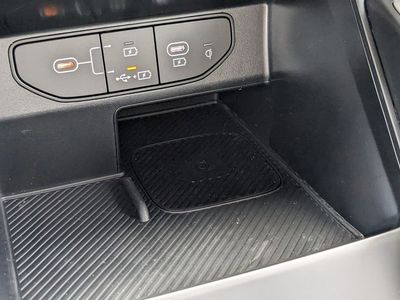 2025 Kia Sorento - Photo 28