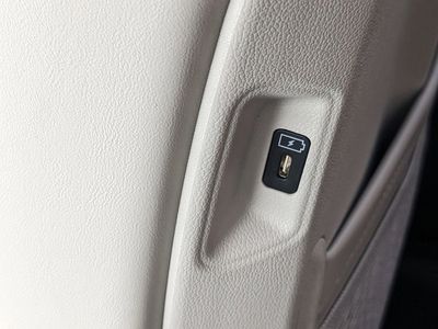 2025 Kia Sorento - Photo 18