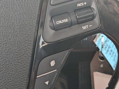 2018 Kia Forte - Photo 31