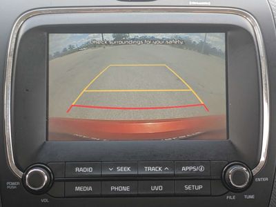 2018 Kia Forte - Photo 23
