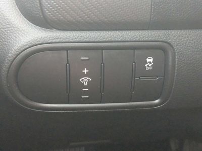 2018 Kia Forte - Photo 29