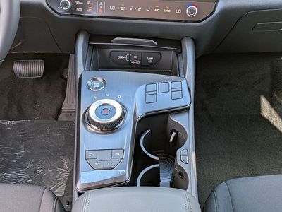 2026 Kia Sportage Hybrid — photo 23 view