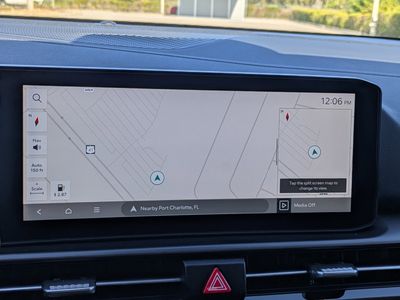 2026 Kia Sportage — photo 27 view