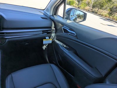 2026 Kia Sportage — photo 21 view