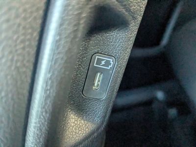 2026 Kia Sorento Hybrid — photo 19 view