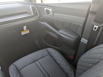 2026 Kia Sorento Hybrid — photo 23 view