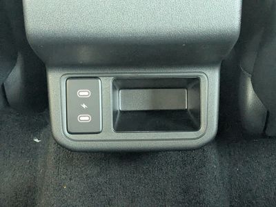 2025 Kia K4 - Photo 16
