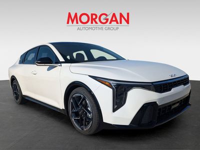 2025 Kia K4 - Photo 2