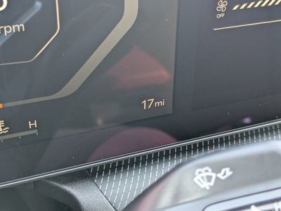 2025 Kia K4 - Photo 34