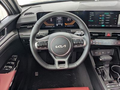 2026 Kia K5 — photo 18 view