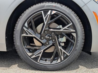 2026 Kia K5 — photo 13 view