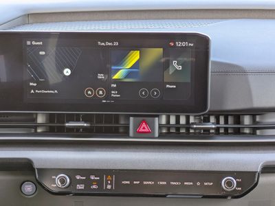 2026 Kia Carnival — photo 24 view