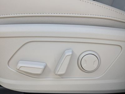 2026 Kia Sorento Hybrid - Photo 29