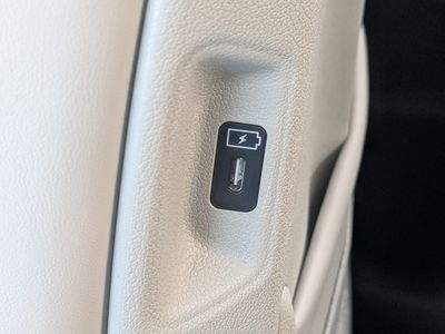 2026 Kia Sorento Hybrid - Photo 21