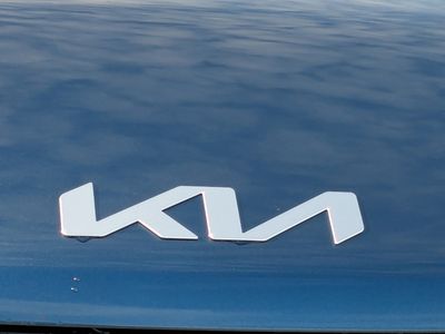 2026 Kia Sorento Hybrid - Photo 13