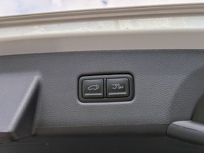 2026 Kia Carnival — photo 14 view