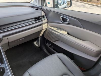 2026 Kia Carnival — photo 23 view