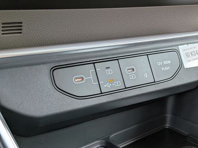 2026 Kia Carnival — photo 37 view