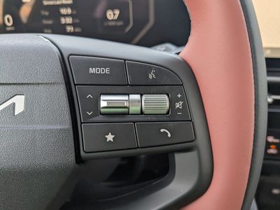 2026 Kia Sportage — photo 32 view
