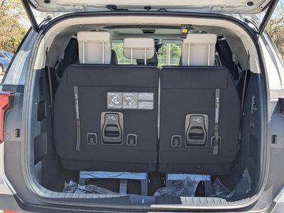 2026 Kia Carnival Hybrid - Photo 14